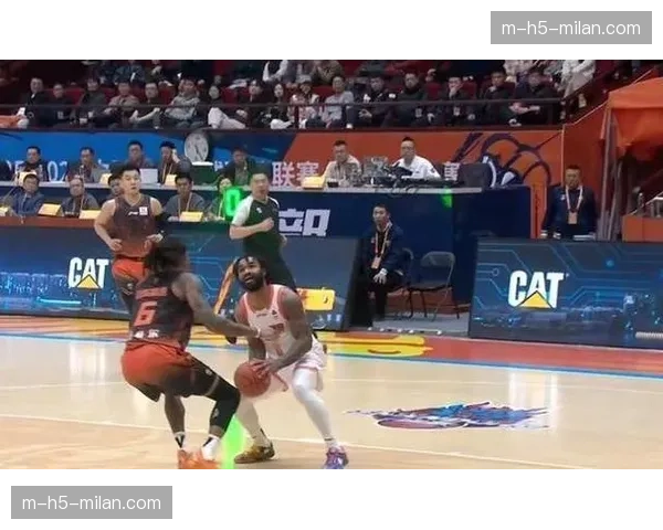 江苏肯帝亚85-86憾负山西 贾尔斯34+11+5盖帽展现全面防守